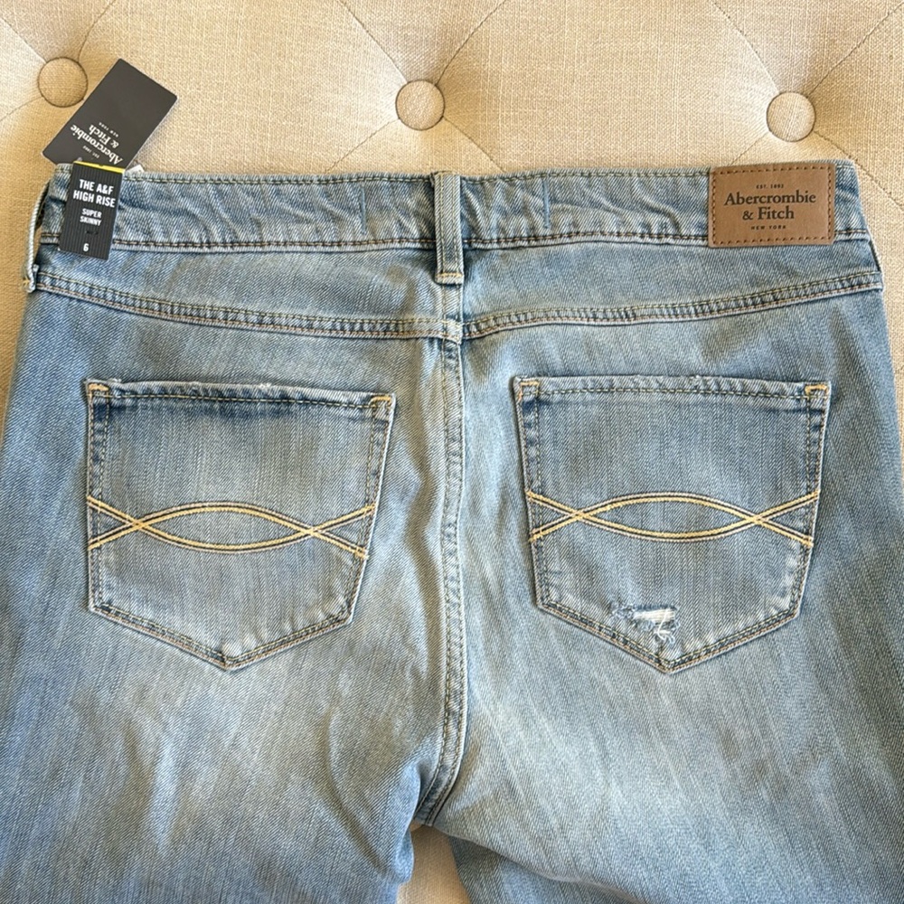 Abercrombie & Fitch Vintage Super Skinny jeans - NEW